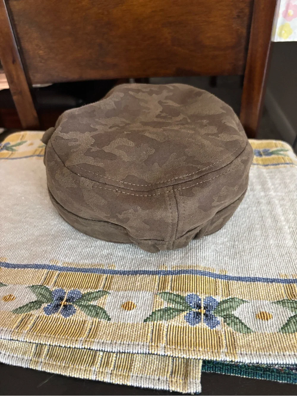 Time and Tru Camo Green Newsboy Cap